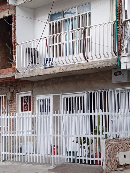 Se Vende Casa En Mojica 1 De Dos Pisos Independientes