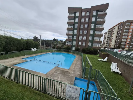 Departamento En Venta De 2 Dorm. En Temuco