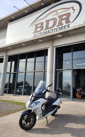 Impecable Scooter Sym Joyride Año 2017 Con Solo 41.500 Km 