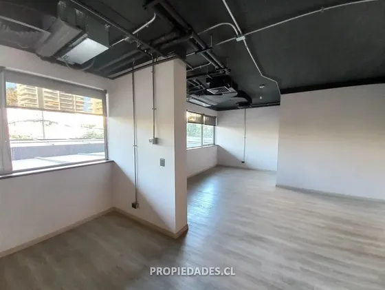 Oficina En Arriendo En Providencia