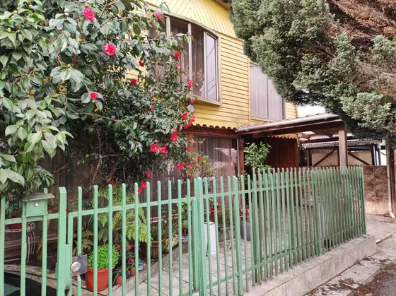 Casa Acondicionada Como Hospedaje En Sector Villa Los Leones