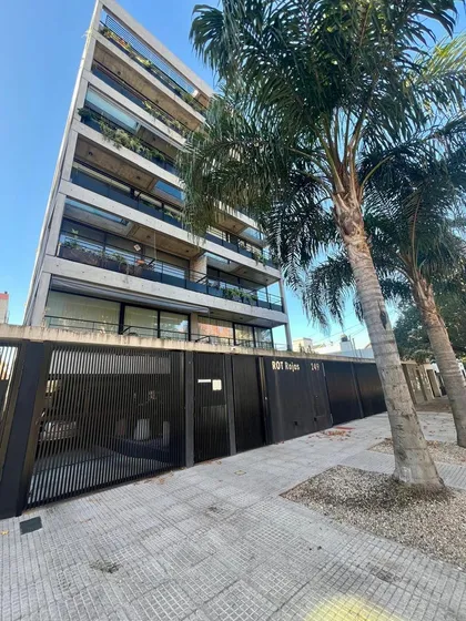 Departamento 2 Ambientes Con Balcón Y Cochera En Venta  