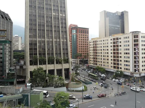 Venta Oficina  Torre Lincoln Plaza Venezuela Zt