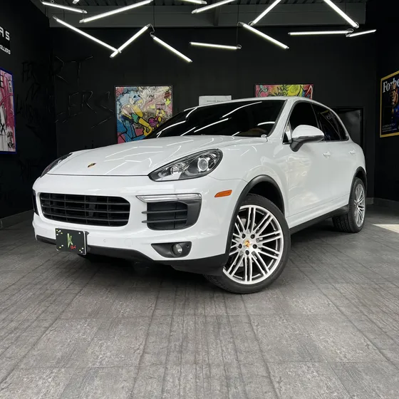 Porsche Cayenne Full Equipo