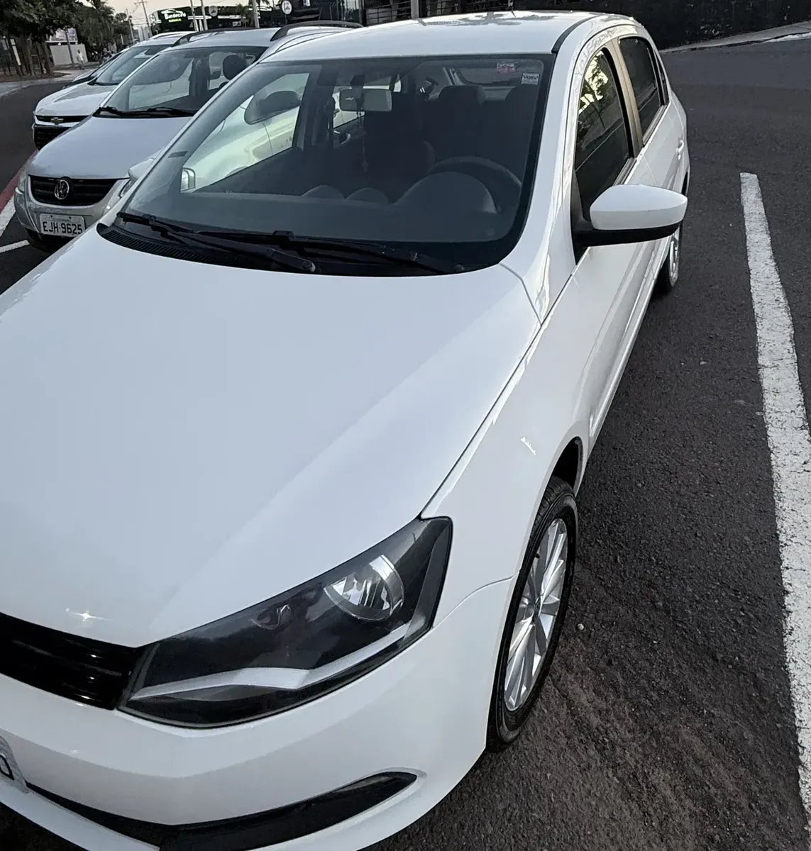Volkswagen Gol 2014 1.0 Tretotal Flex 5p
