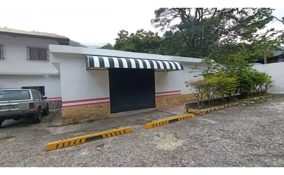 Se Vende Local En Mendoza Fria. Ve22-062lha-yceg