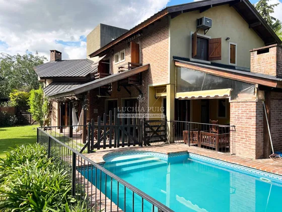 Casa En Venta Apto Crédito - Pileta - Maschwitz Privado