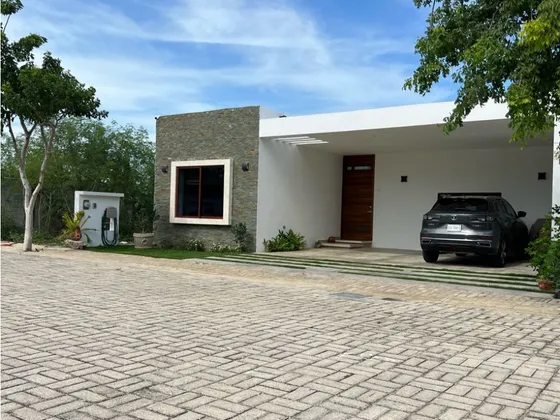 Venta Casa De Un Piso En Privada Soluna Merida