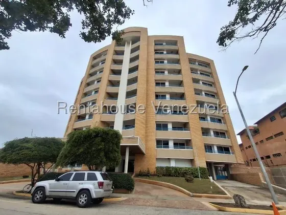 Dm Vende Amplio Apartamento En Costa Azul A Pocos Pasos Del Cc La Vela Isla De Margarita
