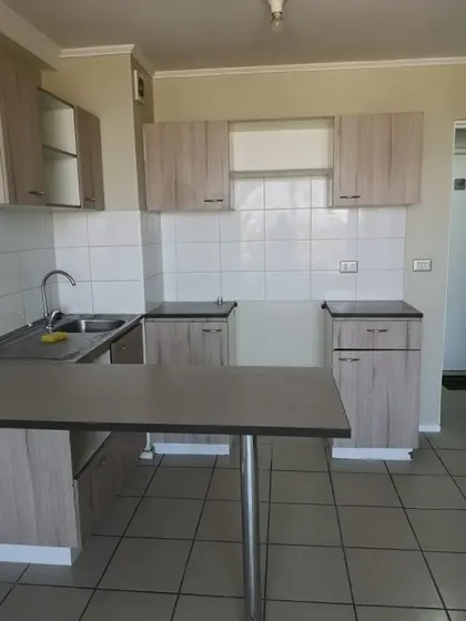 Departamento De 3 Dormitorios Y 2 Baños La Cisterna