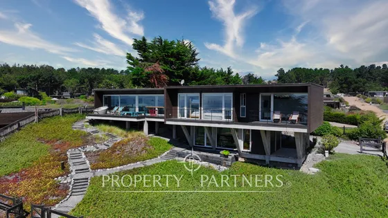 Pichilemu, Espectacular Casa En Primera Línea