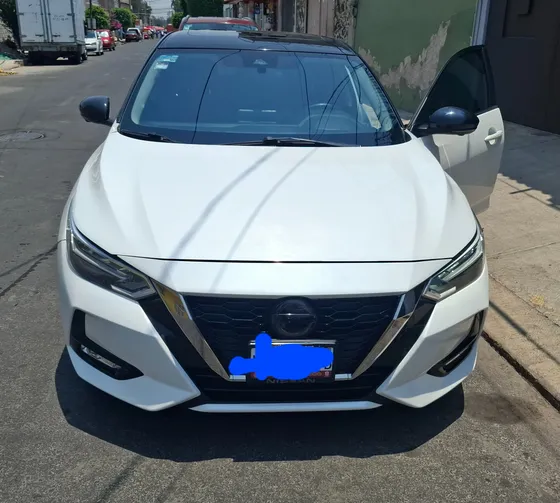 Nissan Sentra Cvt 2.0