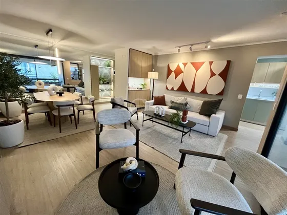 Precioso Y Remodelado Dpto 3 Dorm. El Golf -las Condes