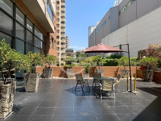 Departamento En Venta De 1 Dorm. En Las Condes