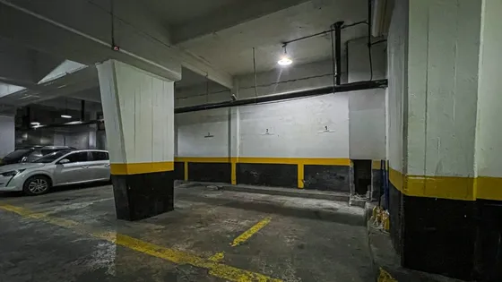 Venta Cochera Doble Macrocentro
