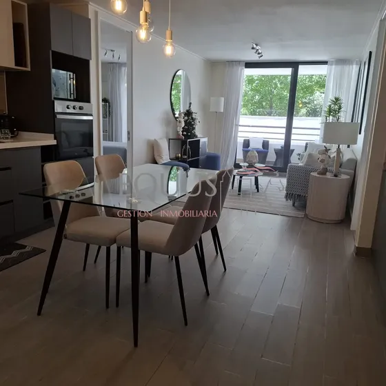Cómodo Y Hermoso Depto En Venta Ubicado En Ñuñoa.