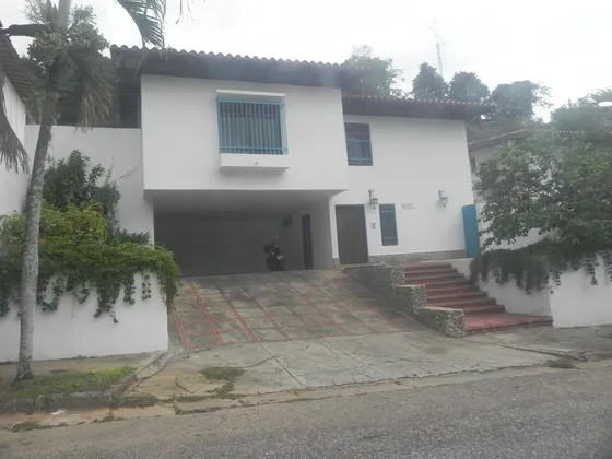 Bella Casa Tipo Colonial