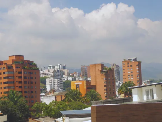 Alquiler De Oficina O Apartaestudio En Edificio Al Norte De Cali