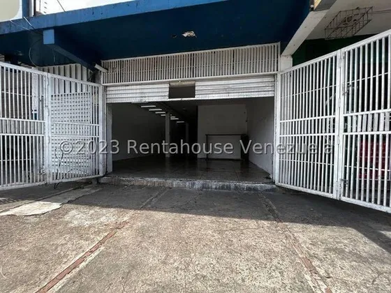 Hector Piña Vende Local Comercial  En Zona Centro De Barquisimeto, 25-5390