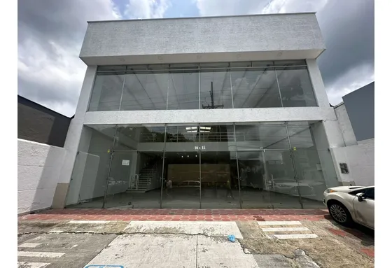 Alquiler Local Comercial 400 Mts  Armenia Quindío