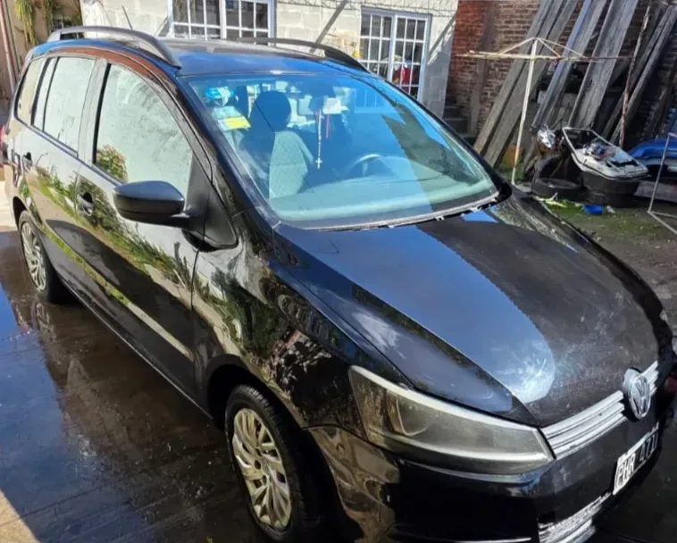 Volkswagen Suran 1.6 Comfortline 101 HP Automatic Transmission