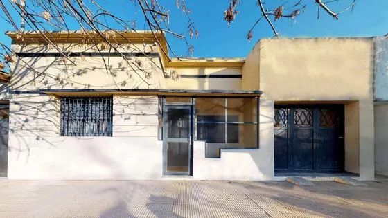 Casa En Venta En La Plata