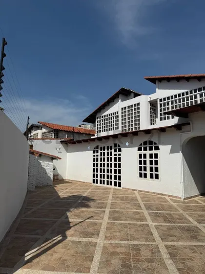 Casa En Venta Lecheria Rio Viejo C R La Esmeralda