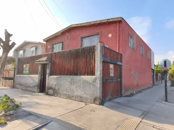 Casa 5 Dorm. Baquedano, Av. Dorsal-general Velásquez, Renca