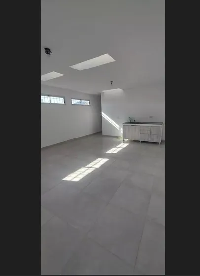 A Estrenar, Con Cochera, Sin Expensas, 2 Dorm., Living/cocina/comedor, Baño  