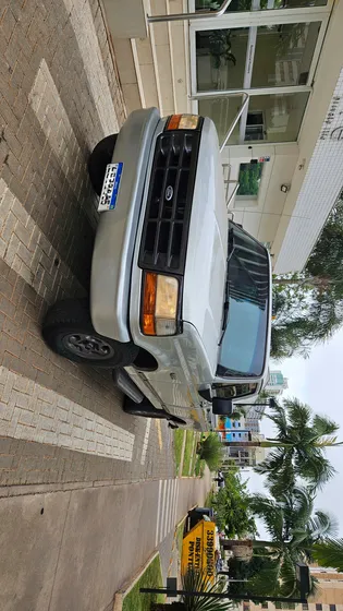 Ford F-1000 4.3 Xlt 4x4 2p