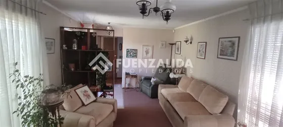 Casa En Venta De 3 Dorm. En Viña Del Mar