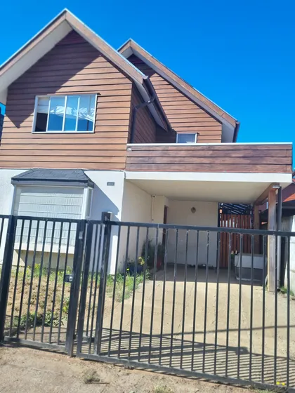 Se Vende Casa En Condominio 3 Dormitorios 3 Baños