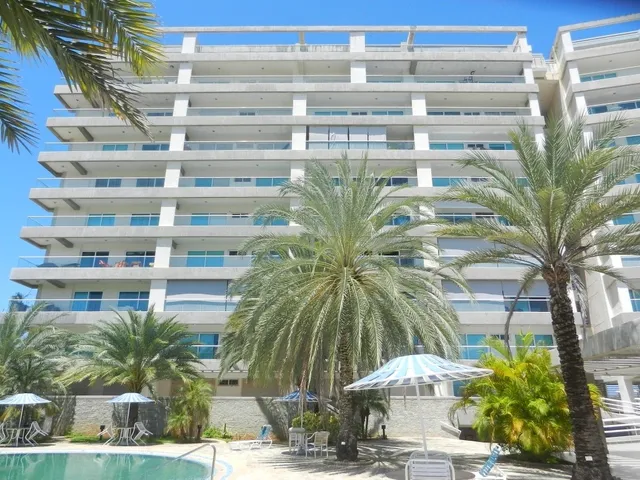 Alquiler Fijo. Apartamento Moderno. Balcón. Playa El Angel