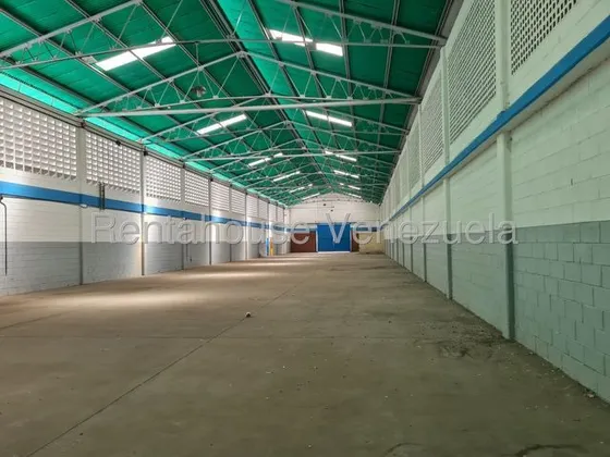 Lisbeth Delgado Alquila Galpón Zona Industrial De Barquisimeto Cod. 25-9915  Con Luz Trifásica De 80 Kva