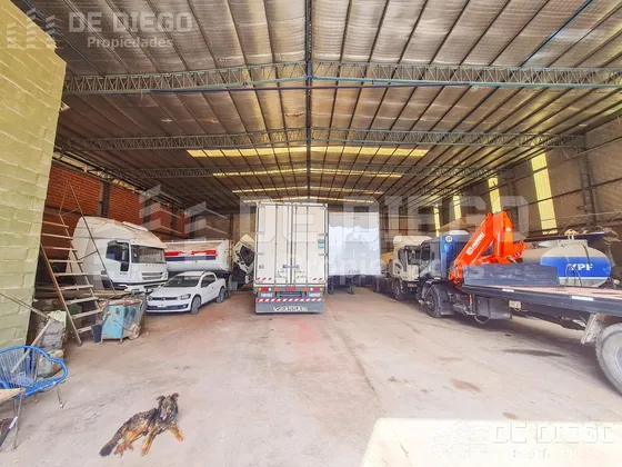 Depósito En Venta 1200 M2, El Triángulo Malvinas Argentinas