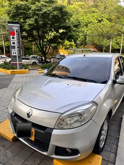 Renault Sandero 1.6 Authentique