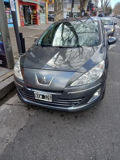 Peugeot 408 2.0 Allure 143cv