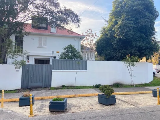 Casa Pedro De Valdivia Norte Con Los Españoles