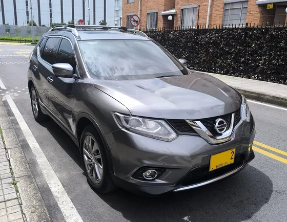Nissan Xtrail Exclusive