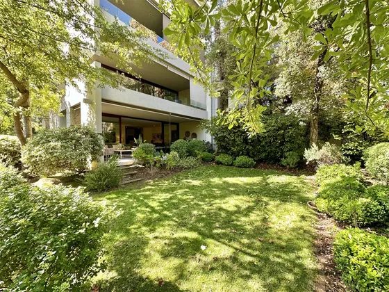 Jardín Privado: Via Aurora / Lo Curro