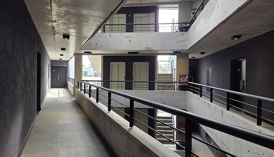 Venta Depto 3 Ambientes C/balcón Y 2 Cocheras Pilar La Lonja