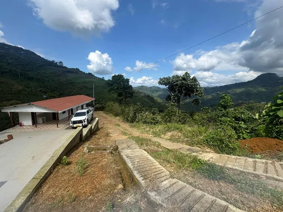 Hermosa Finca En La Vereda El Arenillo