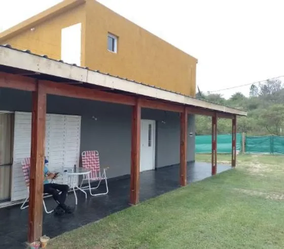 Casa En Venta - 2 Dormitorios 2 Baños - Córdoba