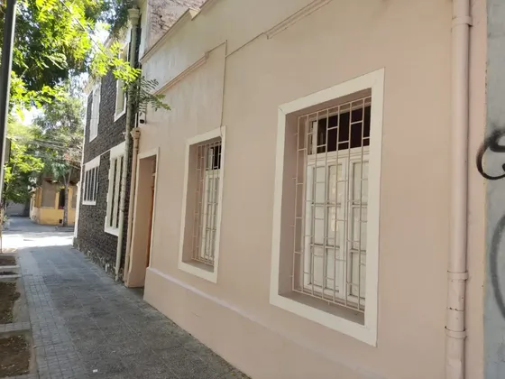 Venta Casa En Picarte, Independencia P213