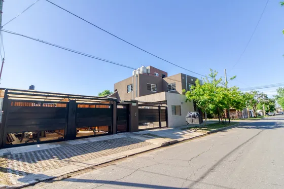 Venta Complejo Hab Ituzaingo 6 Deptos A Estrenar