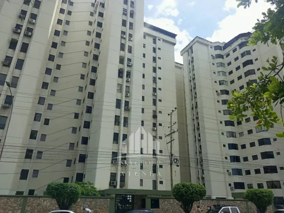 Amplio Apartamento En La Granja Naguanagua. Yei2