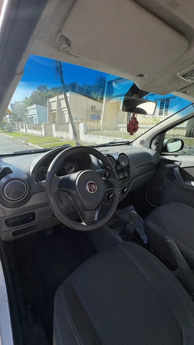 Fiat Palio 2016 1.0 Attractive Flex 5p — foto 5