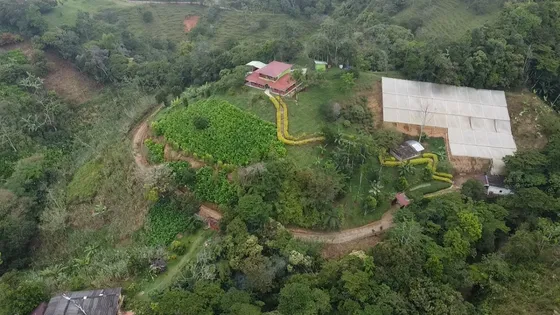 Se Vende Linda Casa Campestre En Yolombó