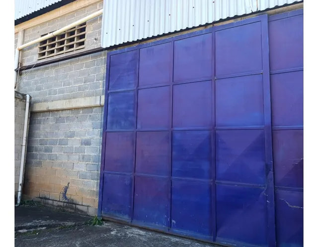 Venta De Galpón De Parte Baja Sector Luis Hurtado