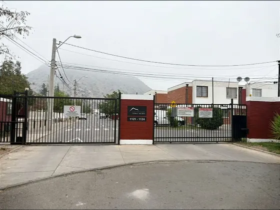 Casa En Arriendo De 3 Dormitorios En San Bernardo, App